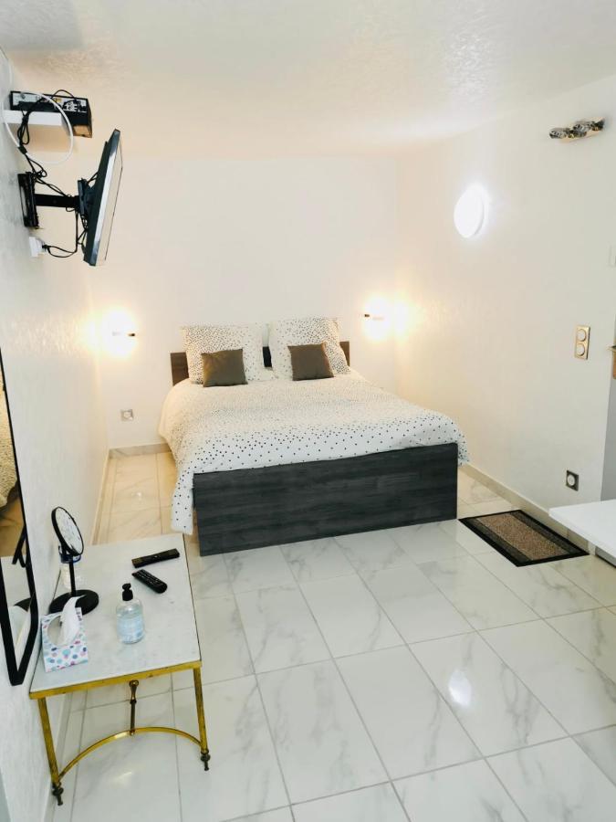 Agreable Studio A Proximite De Paris Et Henri Mondor Créteil Exteriér fotografie